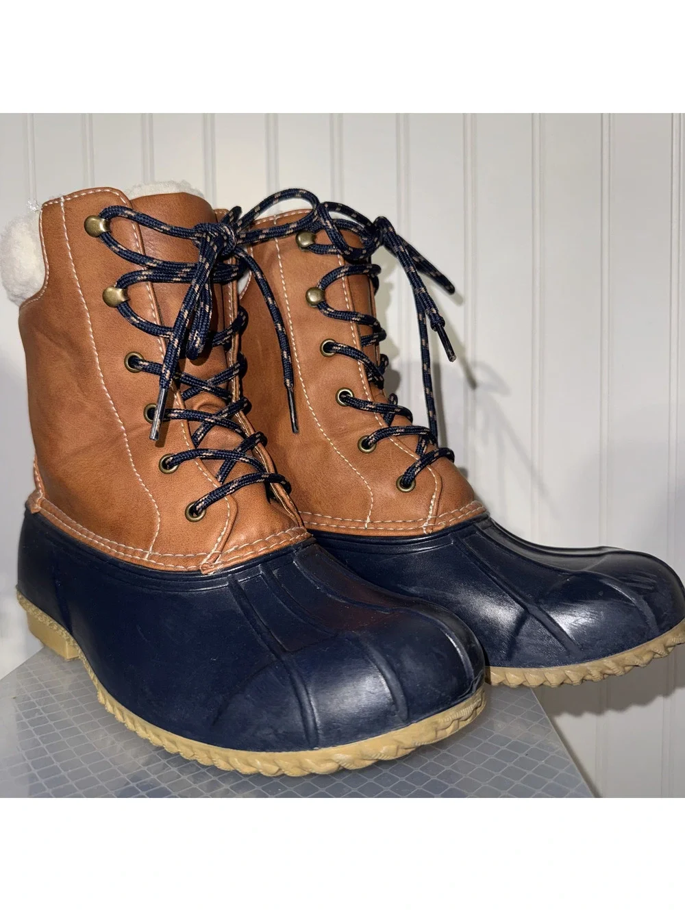 Rampage Womens Deerie Duck Boots Synthetic Size 7 Brown Navy Winter Rain Snow